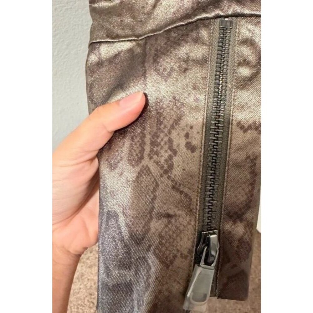 Jacket - Picture 6 of 6